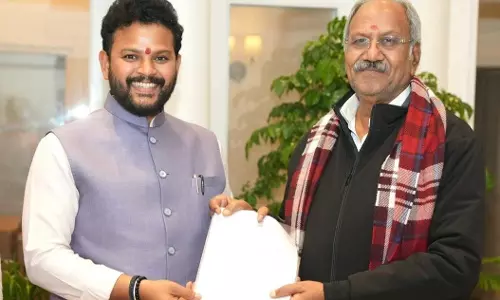 केंद्रीय नागरिक उड्डयन मंत्री राममोहन नायडू से मिले MP बृजमोहन अग्रवाल