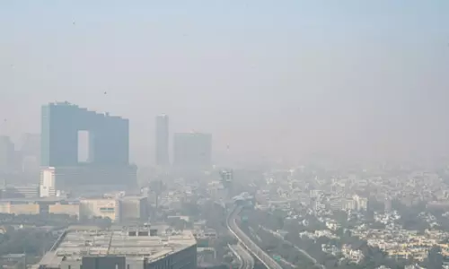 एनसीआर में प्रदूषण से आंशिक राहत, हवा अब भी ‘बेहद खराब’ श्रेणी में
