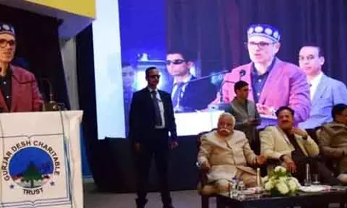 CM Omar ने आदिवासी अध्ययन के लिए रिसर्च सेंटर बनाने की मांग की CM Omar ने आदिवासी अध्ययन के लिए रिसर्च सेंटर बनाने की मांग की