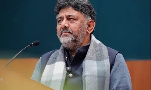 Belagavi: नेशनल हेराल्ड केस और मनरेगा नाम विवाद पर कर्नाटक कांग्रेस का विरोध प्रदर्शन Belagavi: नेशनल हेराल्ड केस और मनरेगा नाम विवाद पर कर्नाटक कांग्रेस का विरोध प्रदर्शन