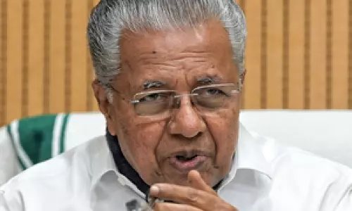 Kerala अभिनेत्री हमले मामले में सीएम विजयन का बयान, अपील का भरोसा Kerala अभिनेत्री हमले मामले में सीएम विजयन का बयान, अपील का भरोसा