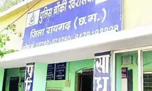 रायगढ़ में 2 लाख की उठाईगिरी, स्कूटी की डिक्की से पार रायगढ़ में 2 लाख की उठाईगिरी, स्कूटी की डिक्की से पार