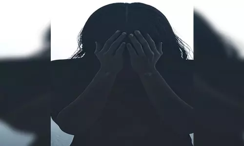 महिला सहकर्मी से दुष्कर्म के आरोप में पुलिसकर्मी निलंबित, विभागीय कार्रवाई तेज महिला सहकर्मी से दुष्कर्म के आरोप में पुलिसकर्मी निलंबित, विभागीय कार्रवाई तेज