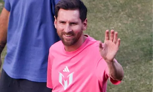 Messi ने भारत दौरे में सॉल्ट लेक स्टेडियम को हाइलाइट्स से हटाया