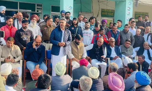 Haryana विधानसभा के शीतकालीन सत्र की तैयारी में जुटा खाली टीचर पदों, खराब कानून-व्यवस्था को लेकर नोटिस