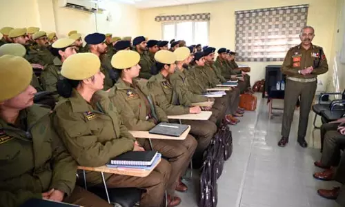 DGP नलिन प्रभात ने SKPA उधमपुर में फील्ड क्राफ्ट, सामरिक प्रशिक्षण पर जोर दिया