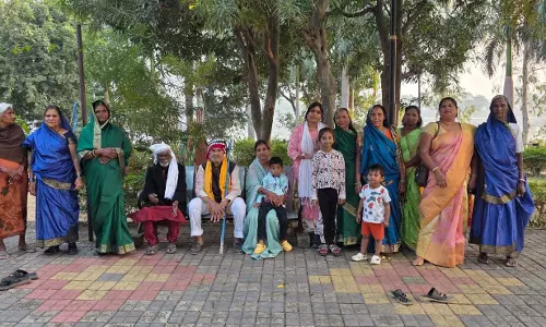 वृद्धाश्रम में मनाया गया वृद्धजन दिवस, बुजुर्गो का कराया गया स्वास्थ्य परीक्षण वृद्धाश्रम में मनाया गया वृद्धजन दिवस, बुजुर्गो का कराया गया स्वास्थ्य परीक्षण