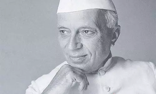 Nehru के दस्तावेज़ सोनिया गांधी के पास, केंद्र ने मांगा वापस Nehru के दस्तावेज़ सोनिया गांधी के पास, केंद्र ने मांगा वापस