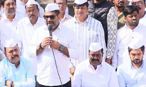 BJP की प्लानिंग ऐसी है कि हम बहुमत की ताकत से कुछ भी कर सकते हैं - सतेज पाटिल BJP की प्लानिंग ऐसी है कि हम बहुमत की ताकत से कुछ भी कर सकते हैं - सतेज पाटिल