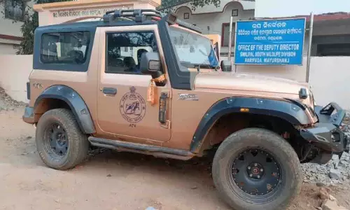 ओडिशा: थार SUV और महंगे मॉडिफिकेशन पर जांच ओडिशा: थार SUV और महंगे मॉडिफिकेशन पर जांच