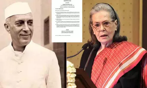 Ministry Of Culture ने सोनिया से नेहरू के पत्र जमा करने को कहा Ministry Of Culture ने सोनिया से नेहरू के पत्र जमा करने को कहा