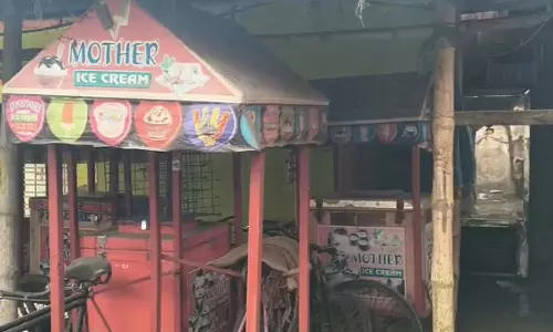 Haringhata में आइसक्रीम फैक्ट्री में भयानक धमाका, मालिक का शरीर क्षत-विक्षत हो गया