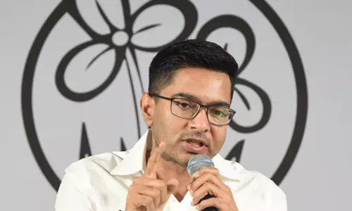 अभिषेक बनर्जी ने तृणमूल सांसदों से मुलाकात की, तीन सूत्रीय निर्देश जारी किए अभिषेक बनर्जी ने तृणमूल सांसदों से मुलाकात की, तीन सूत्रीय निर्देश जारी किए