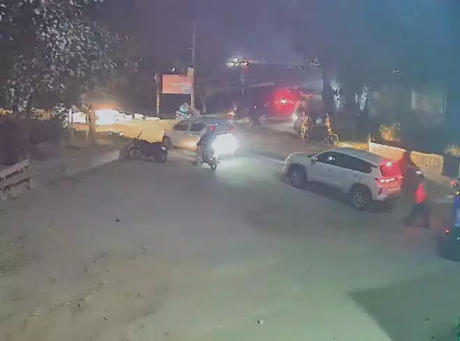 Ludhiana : बोलैरो चालक ने बरपाया कहर, 1 को कुचला Ludhiana : बोलैरो चालक ने बरपाया कहर, 1 को कुचला