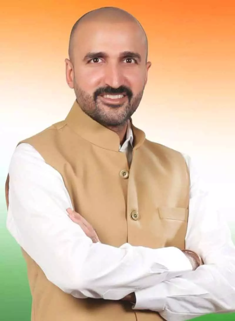 Sirsa पूर्व विधायक ने डबवाली को जिला न बनाने पर सरकार की आलोचना की Sirsa पूर्व विधायक ने डबवाली को जिला न बनाने पर सरकार की आलोचना की