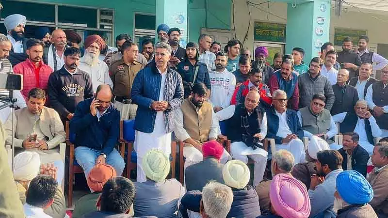 Haryana विधानसभा शीतकालीन सत्र की तैयारी, टीचर पद और कानून-व्यवस्था पर नोटिस Haryana विधानसभा शीतकालीन सत्र की तैयारी, टीचर पद और कानून-व्यवस्था पर नोटिस