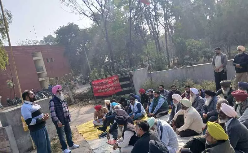 PSPCL के पेंशनभोगियों और कर्मचारियों ने विरोध प्रदर्शन किया PSPCL के पेंशनभोगियों और कर्मचारियों ने विरोध प्रदर्शन किया
