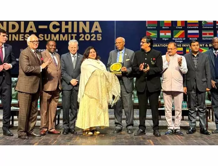 Ragini Renu को सूफी गायन रत्न-राष्ट्रीय सांस्कृतिक उत्कृष्टता पुरस्कार 2025 से सम्मानित किया गया Ragini Renu को सूफी गायन रत्न-राष्ट्रीय सांस्कृतिक उत्कृष्टता पुरस्कार 2025 से सम्मानित किया गया