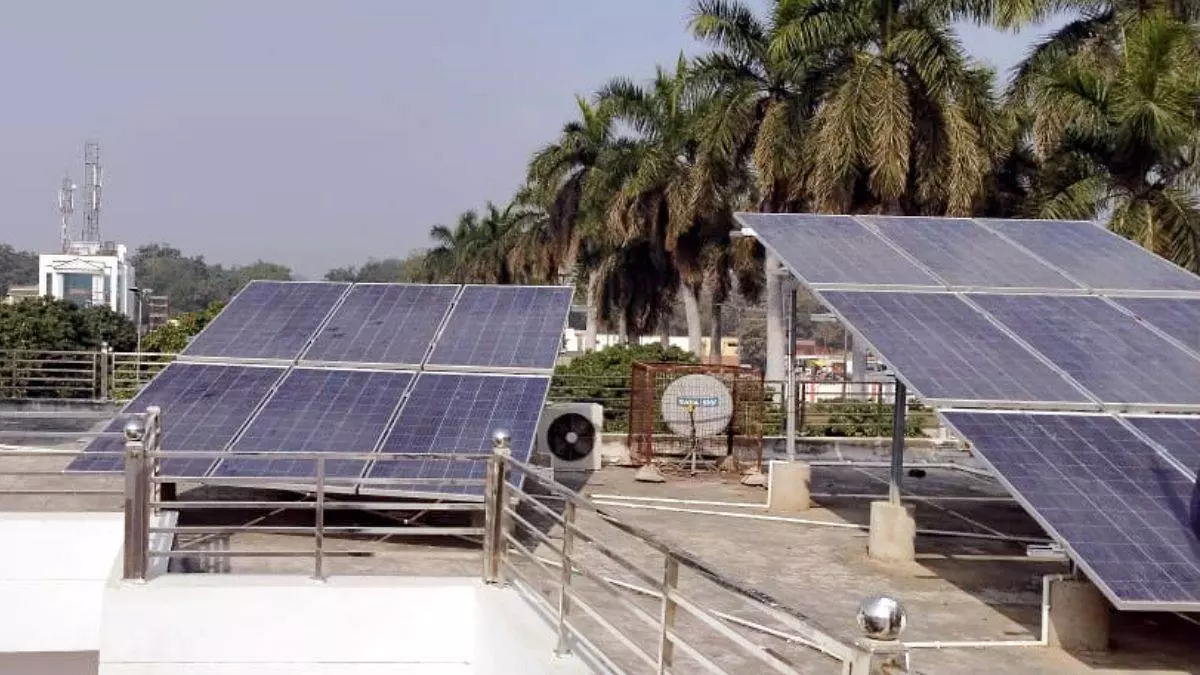 Chandigarh: हरियाणा में ‘PM सूर्य घर मुफ्त बिजली योजना’ को अभियान बनाने की तैयारी Chandigarh: हरियाणा में ‘PM सूर्य घर मुफ्त बिजली योजना’ को अभियान बनाने की तैयारी