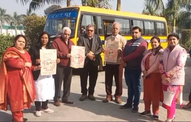Yamunanagar: स्कूली बस ड्राइवरों को चाइल्ड वेलफेयर कमेटी से सहायता Yamunanagar: स्कूली बस ड्राइवरों को चाइल्ड वेलफेयर कमेटी से सहायता