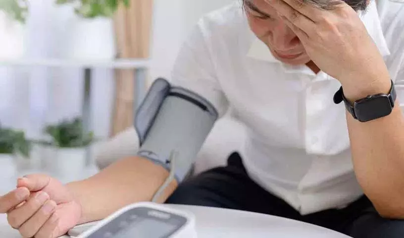 High Blood Pressure: अगर आपको यह समस्या है तो इन आसान घरेलू उपायों को अपनाएं High Blood Pressure: अगर आपको यह समस्या है तो इन आसान घरेलू उपायों को अपनाएं