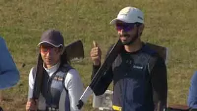Anantjeet-दर्शना ने सीनियर स्कीट मिक्स्ड टीम में जीता गोल्ड Anantjeet-दर्शना ने सीनियर स्कीट मिक्स्ड टीम में जीता गोल्ड