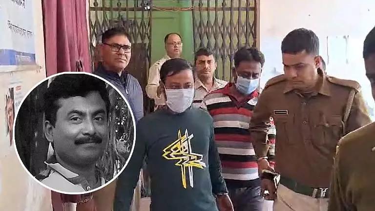 3.5 साल बाद पानीहाटी में TMC पार्षद की हत्या के मामले में उम्रकैद की सज़ा 3.5 साल बाद पानीहाटी में TMC पार्षद की हत्या के मामले में उम्रकैद की सज़ा