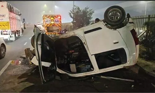 Jalandhar:नेशनल हाईवे पर दर्दनाक हादसा, तेज रफ्तार कार पलटी, मचा हड़कंप