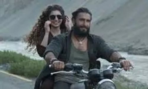 Dhurandhar: धुरंधर मचा रही है धमाल, 13 दिन बाद ये है कलेक्शन Dhurandhar: धुरंधर मचा रही है धमाल, 13 दिन बाद ये है कलेक्शन