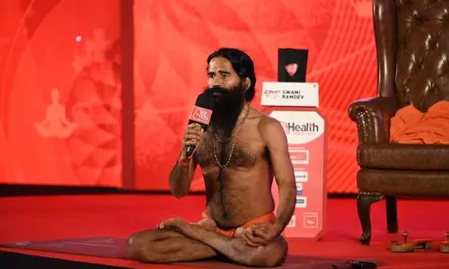 Baba Ramdev Health Tips: अर्थराइटिस के मरीजों को पीना चाहिए यह हरा पंचामृत Baba Ramdev Health Tips: अर्थराइटिस के मरीजों को पीना चाहिए यह हरा पंचामृत