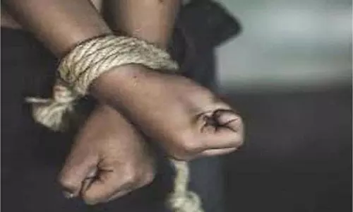 Jharkhand: RPF ने हटिया स्टेशन पर मानव तस्करी की कोशिश को किया नाकाम Jharkhand: RPF ने हटिया स्टेशन पर मानव तस्करी की कोशिश को किया नाकाम