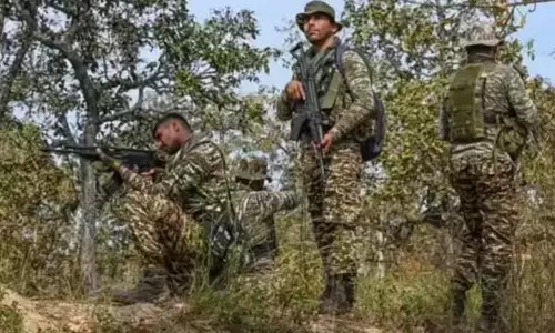 छत्तीसगढ़ के सुकमा में मुठभेड़, 3 नक्सली ढेर, जानें लेटेस्ट अपडेट