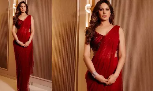 Saree For New Year Party:सेक्विन वाली साड़ी पहनकर अपनी न्यू ईयर पार्टी में ग्लैमरस एंट्री करें Saree For New Year Party:सेक्विन वाली साड़ी पहनकर अपनी न्यू ईयर पार्टी में ग्लैमरस एंट्री करें