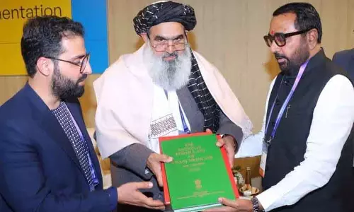 India and Afghanistan ने पारंपरिक चिकित्सा में सहयोग को मजबूत करने के लिए चर्चा की India and Afghanistan ने पारंपरिक चिकित्सा में सहयोग को मजबूत करने के लिए चर्चा की