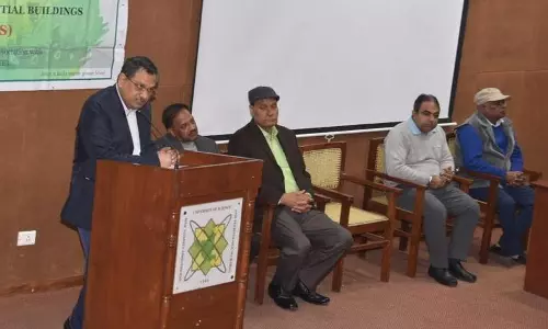 Haryana : ऊर्जा संरक्षण सिर्फ तकनीकी ज़रूरत नहीं बल्कि राष्ट्रीय ज़िम्मेदारी है कुलपति Haryana : ऊर्जा संरक्षण सिर्फ तकनीकी ज़रूरत नहीं बल्कि राष्ट्रीय ज़िम्मेदारी है कुलपति