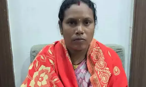 CG BREAKING: बाघ की मौत मामले में महिला सरपंच गिरफ्तार CG BREAKING: बाघ की मौत मामले में महिला सरपंच गिरफ्तार