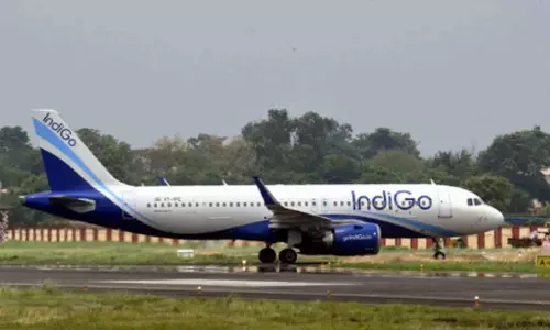 इंडिगो ने 2,200 फ्लाइट्स फिर से शुरू कीं, रीबिल्डिंग पर फोकस: CEO इंडिगो ने 2,200 फ्लाइट्स फिर से शुरू कीं, रीबिल्डिंग पर फोकस: CEO