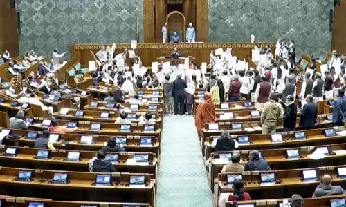 लोकसभा ने सबका बीमा सबकी रक्षा विधेयक को मंजूरी दी, बीमा एफडीआई 100% तक बढ़ाया लोकसभा ने सबका बीमा सबकी रक्षा विधेयक को मंजूरी दी, बीमा एफडीआई 100% तक बढ़ाया