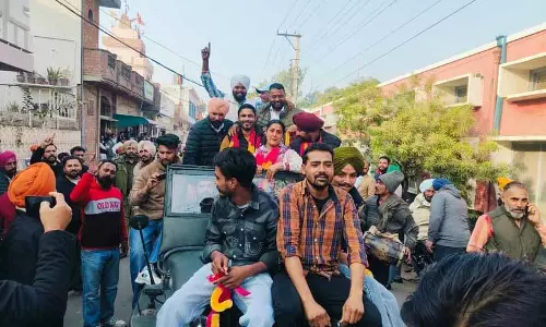 Ludhiana: दो बार की जंडाली कलां पंचायत सदस्य, गगनदीप कौर ने 799 वोटों से BS को हराया Ludhiana: दो बार की जंडाली कलां पंचायत सदस्य, गगनदीप कौर ने 799 वोटों से BS को हराया