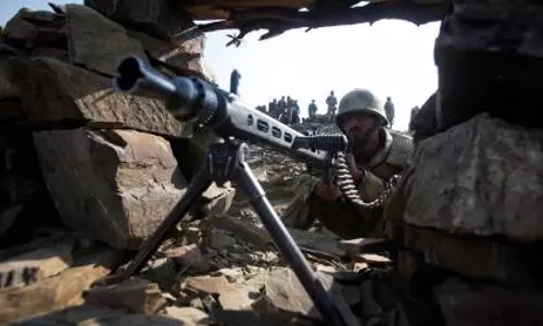 Pakistan: मीर अली में सेना तैनात, हिंसा के विरोध में फायरिंग की घटनाएँ Pakistan: मीर अली में सेना तैनात, हिंसा के विरोध में फायरिंग की घटनाएँ