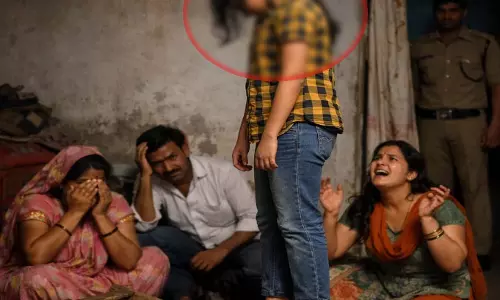 मोबाइल को लेकर डांट बनी जानलेवा, नाबालिग बेटी ने फांसी लगाकर की खुदकुशी