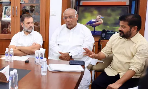 Telangana कांग्रेस ने तीसरे चरण में ज़्यादातर ग्राम पंचायतों में जीत हासिल की Telangana कांग्रेस ने तीसरे चरण में ज़्यादातर ग्राम पंचायतों में जीत हासिल की