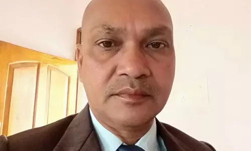 Balaghat: फेसबुक टिप्पणी के चलते राष्ट्रपति पुरस्कार शिक्षक निलंबित Balaghat: फेसबुक टिप्पणी के चलते राष्ट्रपति पुरस्कार शिक्षक निलंबित