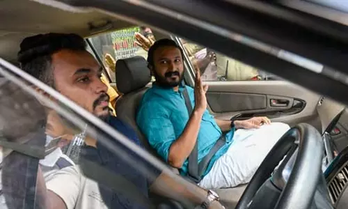 राहुल मामकूटाथिल को केरल हाई कोर्ट से राहत, 7 जनवरी तक गिरफ्तारी पर रोक राहुल मामकूटाथिल को केरल हाई कोर्ट से राहत, 7 जनवरी तक गिरफ्तारी पर रोक