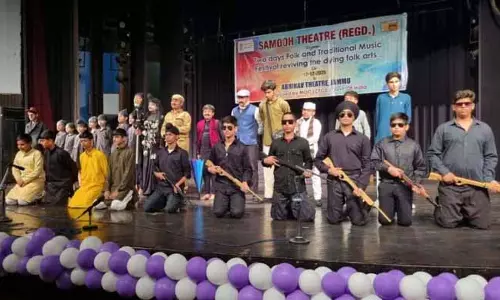 JAMMU: समूह लोक, पारंपरिक संगीत महोत्सव का आयोजन करता है JAMMU: समूह लोक, पारंपरिक संगीत महोत्सव का आयोजन करता है
