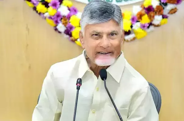 Andhra : मुस्तबू कार्यक्रम को प्राइवेट कॉलेजों तक बढ़ाएँ नायडू ने अधिकारियों से कहा Andhra : मुस्तबू कार्यक्रम को प्राइवेट कॉलेजों तक बढ़ाएँ नायडू ने अधिकारियों से कहा