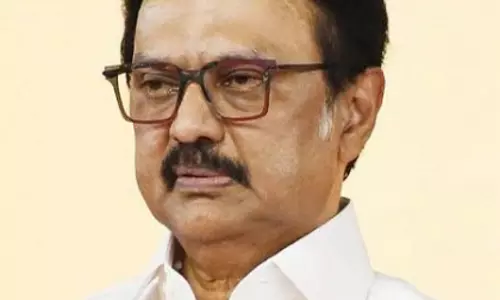 Tamil Nadu सरकार कॉलेज छात्रों के लिए 10 लाख लैपटॉप और टैबलेट देगी