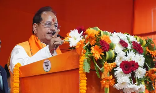 खराब प्रदर्शन करने वाले अधिकारियों पर सख्ती, डिप्टी CM का अल्टीमेटम