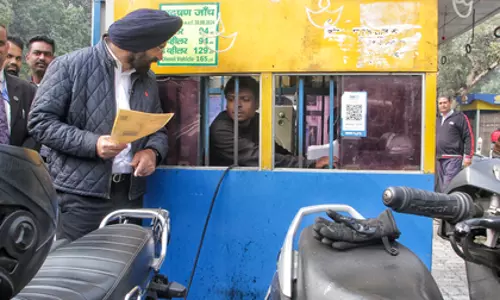 Delhi: प्रदूषण सर्टिफिकेट न होने पर 3,746 वाहनों पर जुर्माना