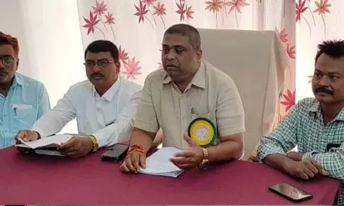 रचनात्मकता को उजागर करने के लिए शैक्षिक प्रदर्शनी: DEO लिंगाला वेंकटगिरिराजगौड